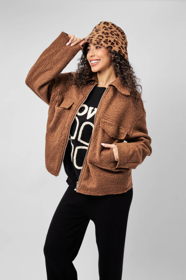 سترة نسائية صوفية سادة