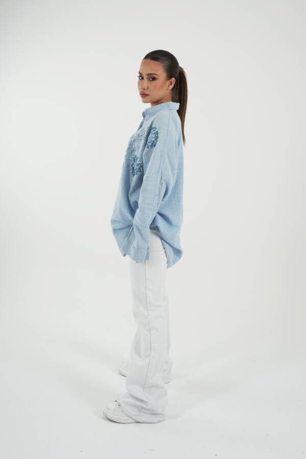⁦Women’s shirt⁩ - الصورة ⁦2⁩