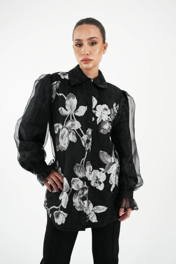 Women’s shirt