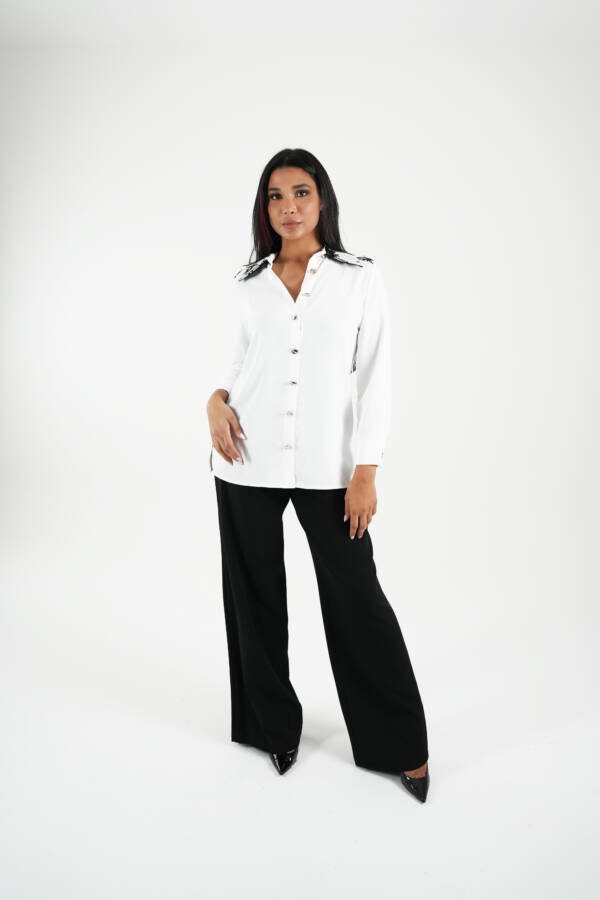 Women’s shirt