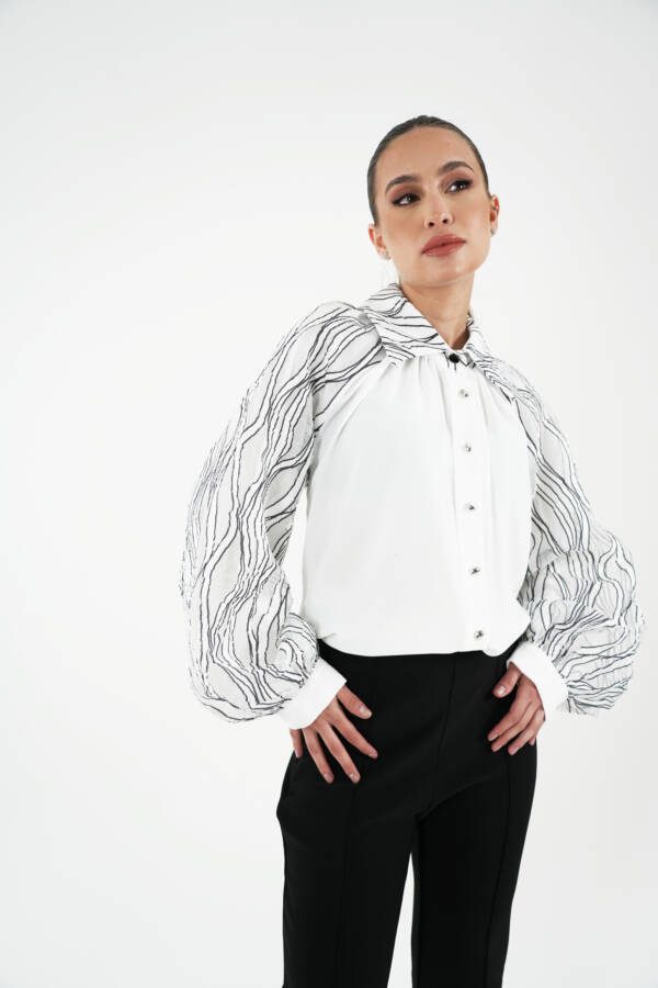 Women’s shirt