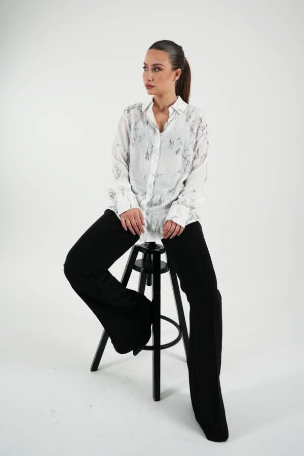 Women’s shirt