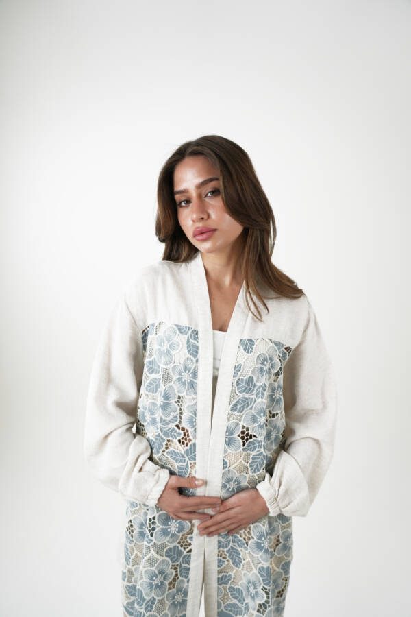 Women’s shirt