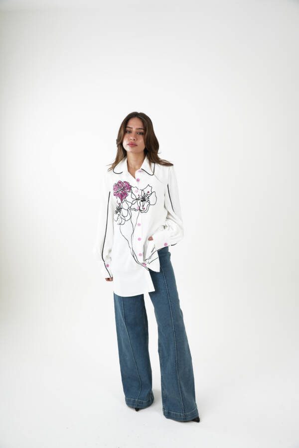 ⁦Women’s shirt⁩ - الصورة ⁦2⁩