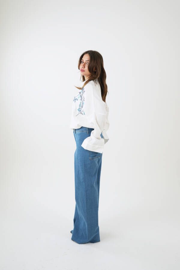 ⁦Women’s shirt⁩ - الصورة ⁦7⁩
